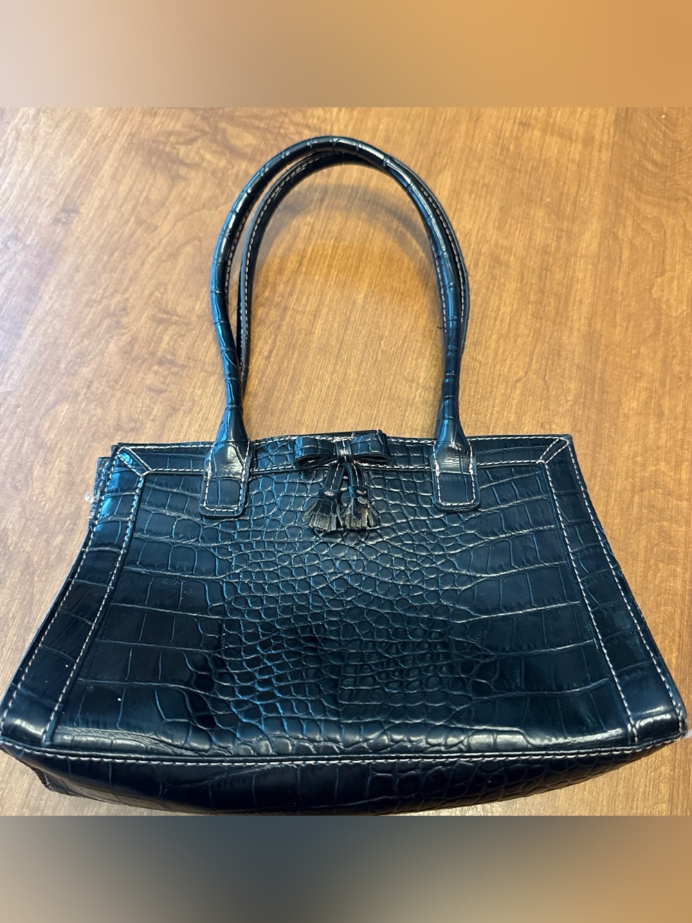 Liz Claiborne Black Croc-Embossed Shoulder Tote with Tassel vintage